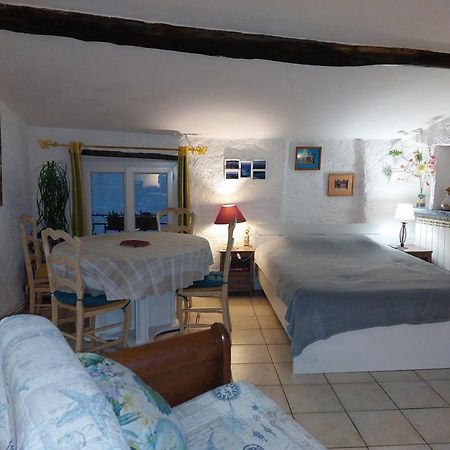 "Le Charme Provencal" - Studio 4 Couchages Classe 2 Etoiles - Axelle Loc'Appart لورج المظهر الخارجي الصورة